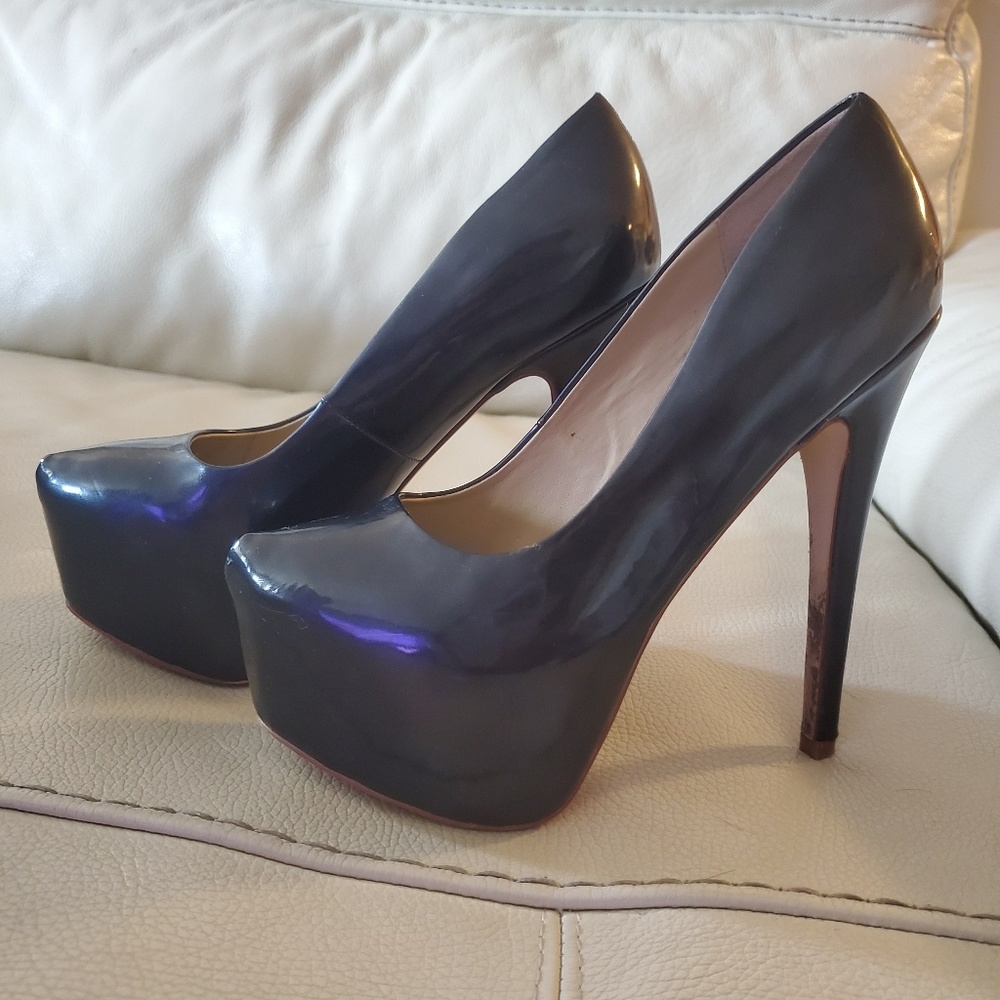 Steve Madden dejavu heels